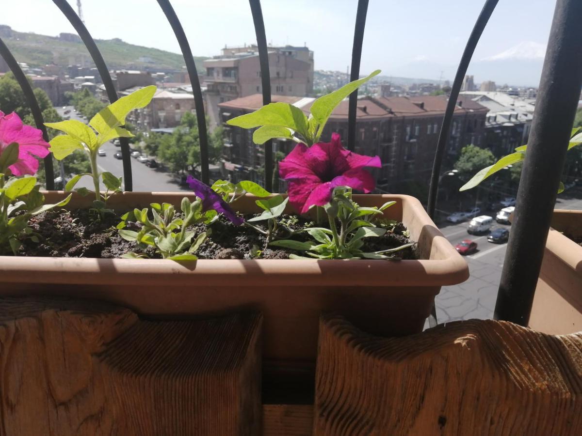 Yerevan-Sky With Terrace Zewnętrze zdjęcie
