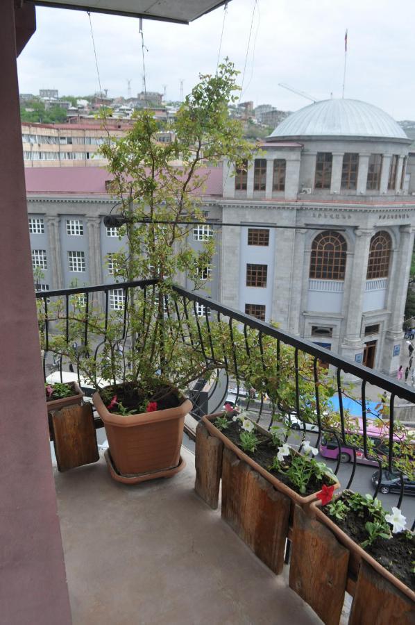 Yerevan-Sky With Terrace Zewnętrze zdjęcie