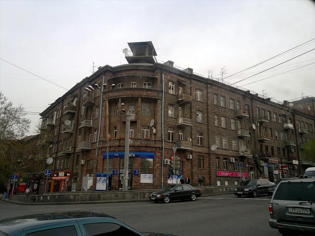 Yerevan-Sky With Terrace Zewnętrze zdjęcie